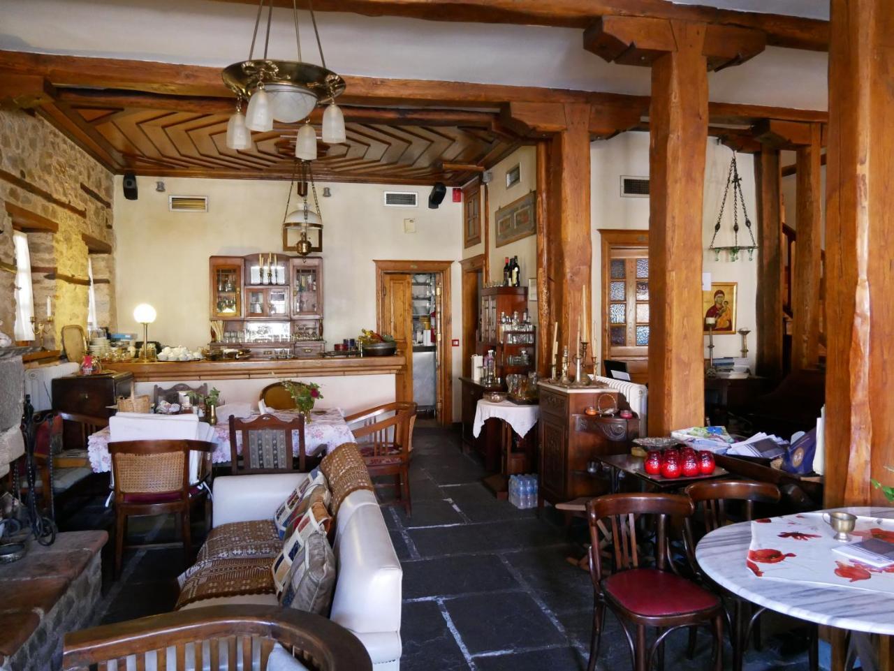 Oikia Alexandrou Traditional Inn Arnaía Exterior foto